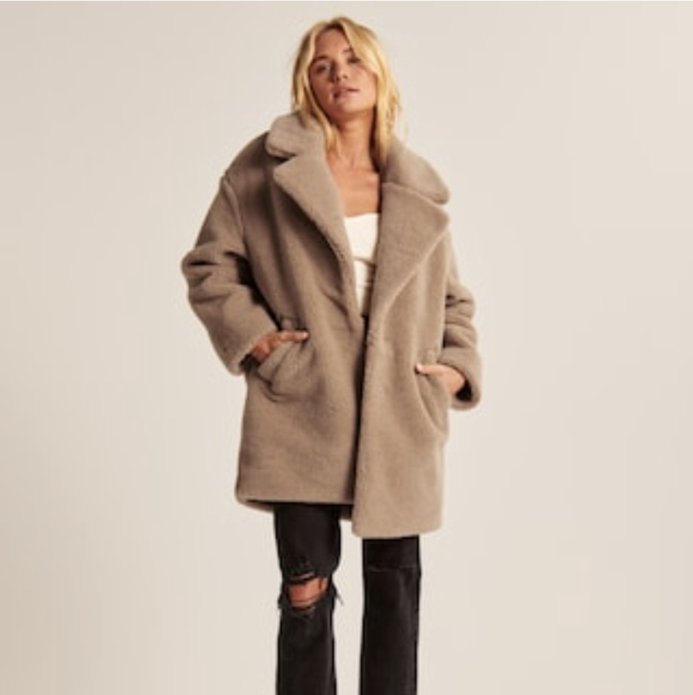 NWT Abercrombie & Fitch Teddy Coat Light Brown X-Small